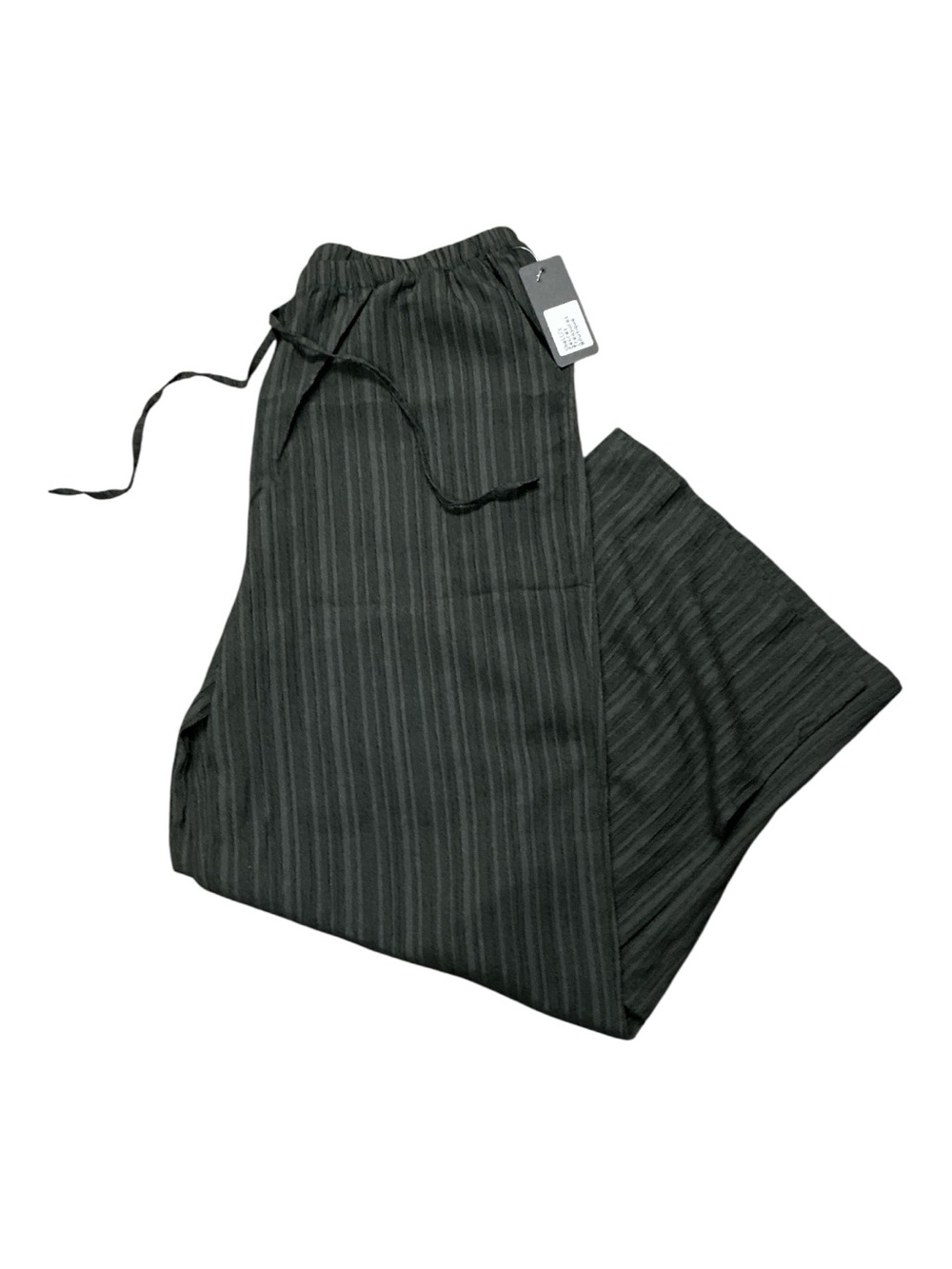 Women's Black Pleated Wide-Leg Pull-On Pants - Picture 2 of 4